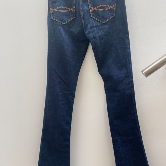 Jeans - Picture 2 of 2